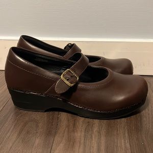 L.L. Bean Womens Mary Jane Comfort Shoes Brown Buckle Wedge Heel Slip On